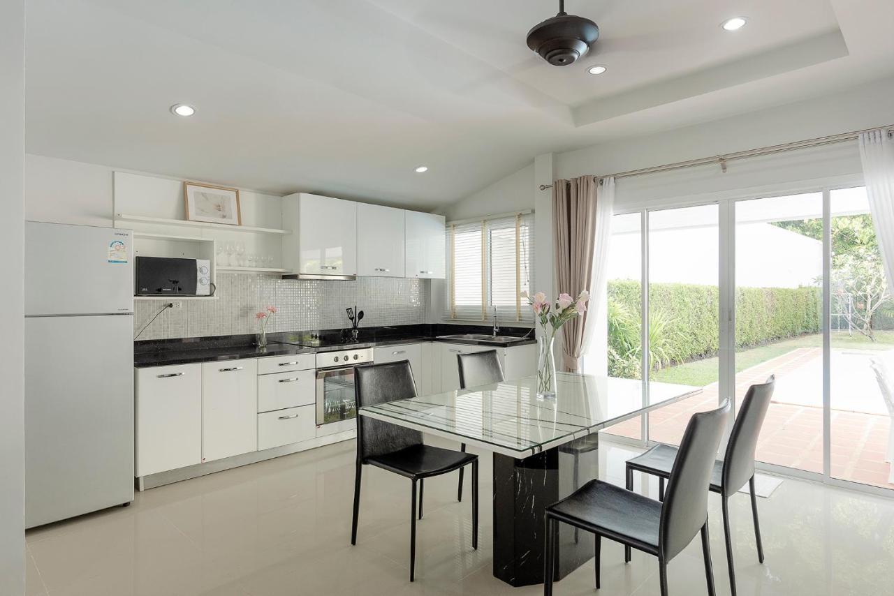 Baan Promphun Pool Villa By Bv Si Sunthon Екстер'єр фото